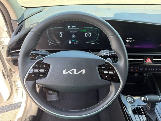 2023 Kia Niro EX