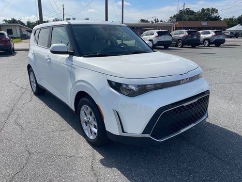 2025 Kia Soul Base