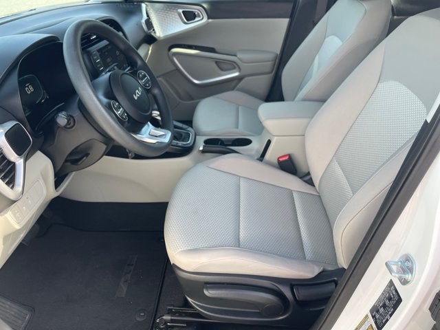 2025 Kia Soul Base