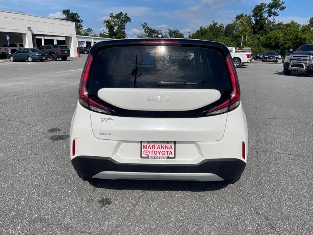 2025 Kia Soul Base