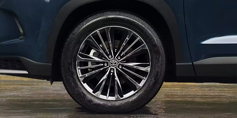 2024 Toyota Grand Highlander wheels